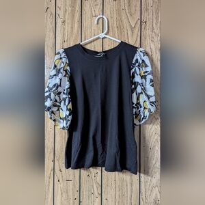 DKNY Patterned Sleeve Top